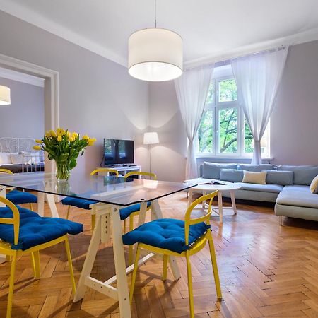 Tyzenhauz Apartments Superior Krasków Εξωτερικό φωτογραφία
