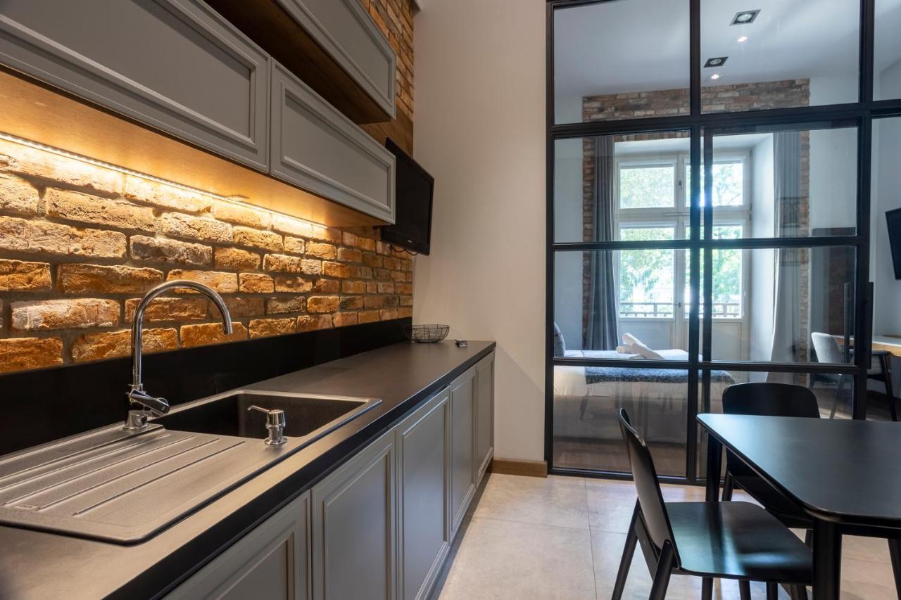 Tyzenhauz Apartments Superior Krasków Εξωτερικό φωτογραφία