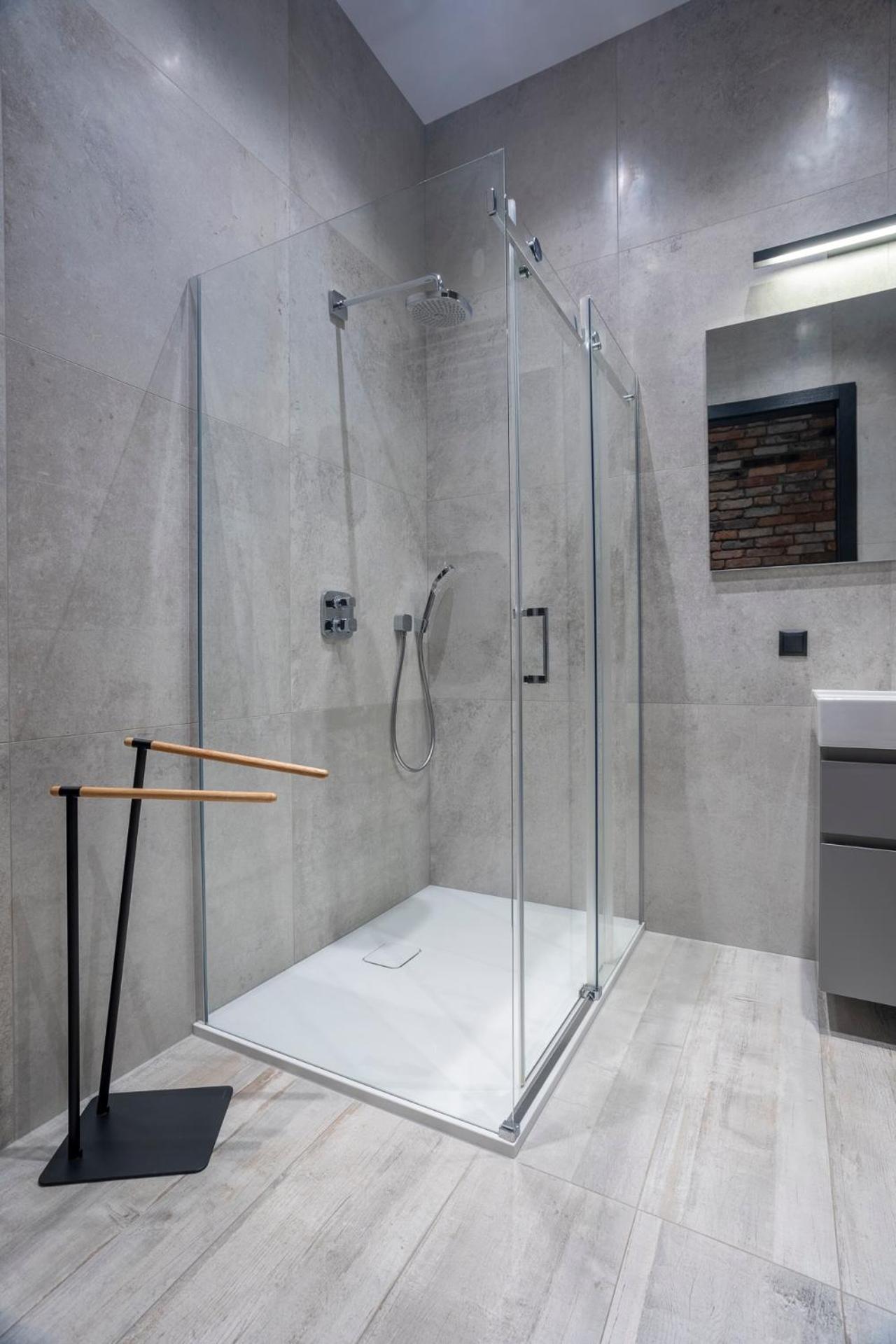 Tyzenhauz Apartments Superior Krasków Εξωτερικό φωτογραφία